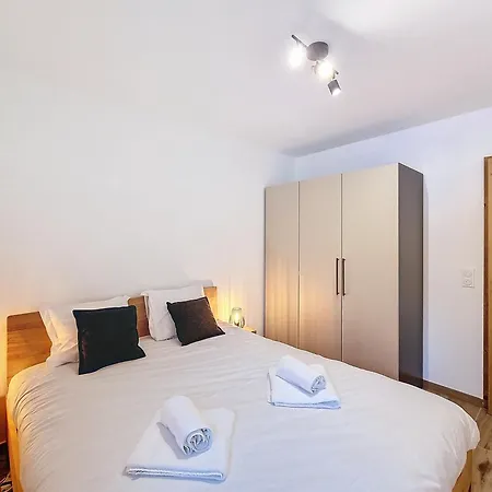 Le Cherry- Appartement-4pers-proche Centre Apartment *
